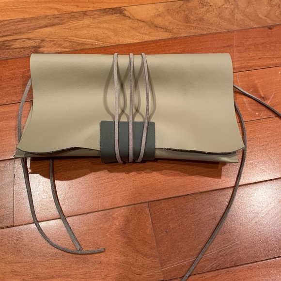 Leather & Flannel Mask & Glove Pouch - Picture 1 of 8